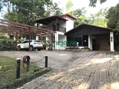 Fazenda/Sítio com 5 Quartos à venda, 410m² no Casa Amarela, Betim