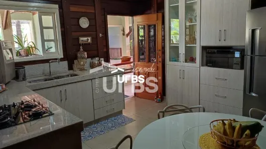 Fazenda/Sítio com 8 Quartos à venda, 270m² no , Nova Veneza
