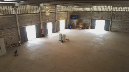 Galpão/Depósito/Armazém para alugar, 680m² no Fazenda Grande do Retiro, Salvador