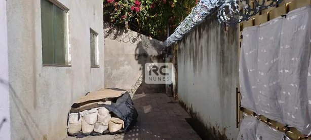 Casa com 5 Quartos à venda, 100m² no São Lucas, Belo Horizonte