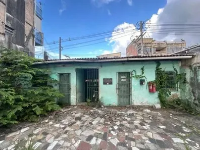 Galpão/Depósito/Armazém para alugar, 700m² no Águas Claras, Salvador