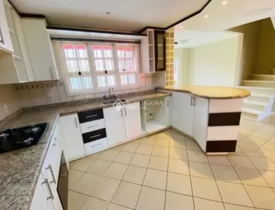 Sobrado com 3 Quartos para alugar, 150m² no Diva Lessa de Jesus, Gravataí