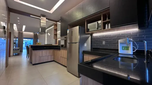Casa com 3 Quartos à venda, 180m² no Plano Diretor Sul, Palmas