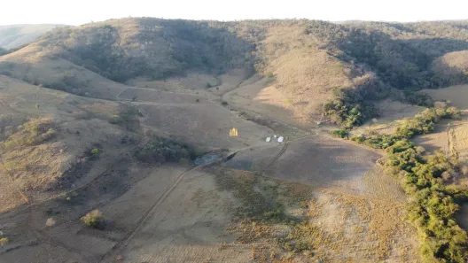 Fazenda/Sítio com 1 Quarto à venda, 400000m² no , Paraopeba
