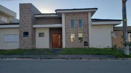 Casa de Condomínio com 3 Quartos à venda, 166m² no Castelo, Tremembé