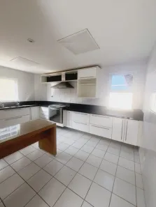 Casa com 3 Quartos à venda, 500m² no Stella Maris, Salvador