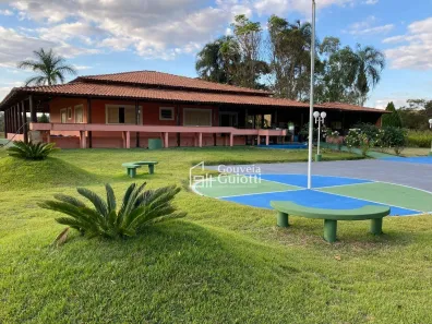 Fazenda/Sítio com 4 Quartos à venda, 121000m² no , Silvânia