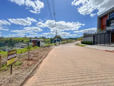 Lote/Terreno à venda, 305m² no 4 Colônias, Campo Bom