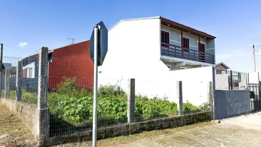 Sobrado com 3 Quartos à venda, 142m² no Jardim do Bosque, Cachoeirinha