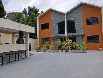 Sobrado com 2 Quartos para alugar, 68m² no Areal, Araruama