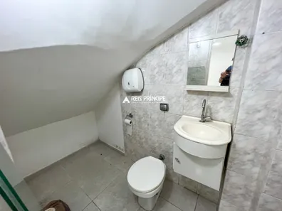 Galpão/Depósito/Armazém para venda ou aluguel, 300m² no Taquara, Rio de Janeiro