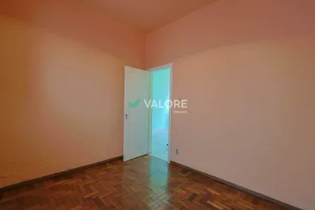 Imóvel Comercial com 4 Quartos para alugar, 380m² no Santa Efigênia, Belo Horizonte