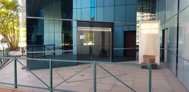 Ponto Comercial para alugar, 366m² no Asa Norte, Brasília