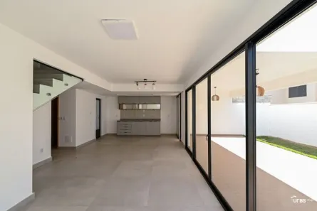 Casa de Condomínio com 3 Quartos para alugar, 150m² no Jardins Marselha, Aparecida de Goiânia