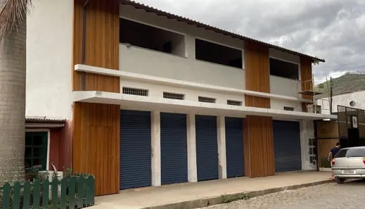 Ponto Comercial para alugar, 80m² no Pedro do Rio, Petrópolis