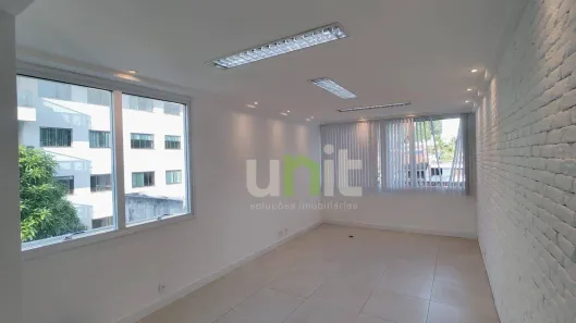 Sala Comercial à venda, 30m² no São Francisco, Niterói