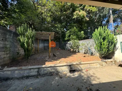 Imóvel Comercial com 3 Quartos para alugar, 220m² no São João Batista, Santa Luzia
