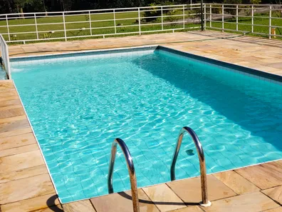 Fazenda/Sítio com 3 Quartos para alugar, 200m² no Centro, São Lourenço da Serra
