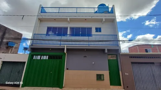 Sobrado com 6 Quartos à venda, 200m² no Setor Norte, Brasília