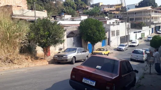 Lote/Terreno à venda, 495m² no Jardim dos Comerciários (Venda Nova), Belo Horizonte