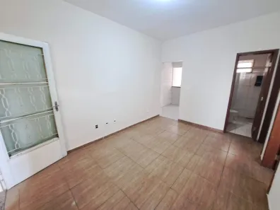 Apartamento com 2 Quartos para alugar, 70m² no Tirol (Barreiro), Belo Horizonte