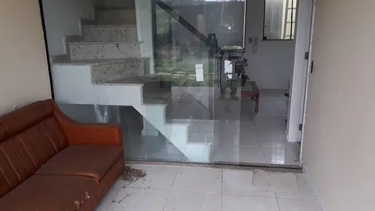 Casa com 2 Quartos para alugar, 70m² no , Araruama