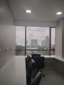 Sala Comercial para venda ou aluguel, 84m² no Adrianópolis, Manaus
