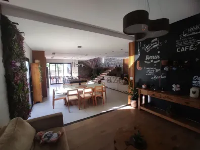 Casa de Condomínio com 5 Quartos à venda, 300m² no Residencial Colinas, Caçapava