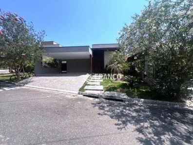 Casa de Condomínio com 3 Quartos à venda, 179m² no Castelo, Tremembé