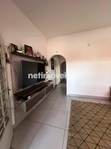Casa com 3 Quartos à venda, 300m² no Paraíso, Belo Horizonte