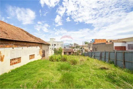 Lote/Terreno à venda, 300m² no Vila Parque Brasília, Cachoeirinha