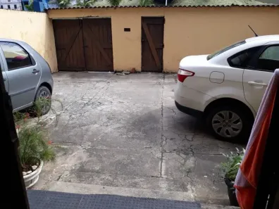 Casa com 2 Quartos para alugar, 110m² no Tororó, Salvador