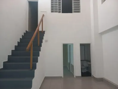 Imóvel Comercial com 4 Quartos para alugar, 120m² no Santo Antônio, Belo Horizonte