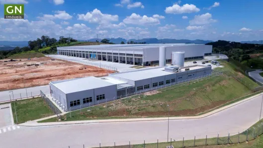 Galpão/Depósito/Armazém para alugar, 5000m² no Parque Ipiranga, Betim
