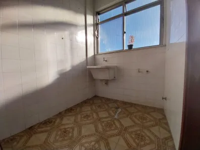 Apartamento com 3 Quartos para alugar, 56m² no Campo Grande, Rio de Janeiro