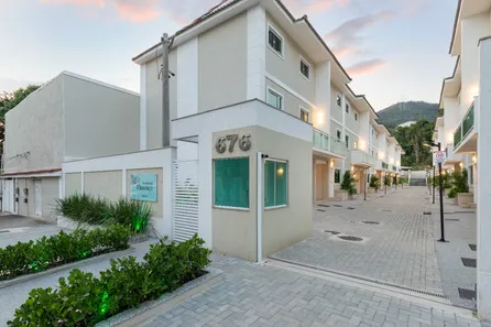 Casa de Condomínio com 3 Quartos à venda, 156m² no Taquara, Rio de Janeiro