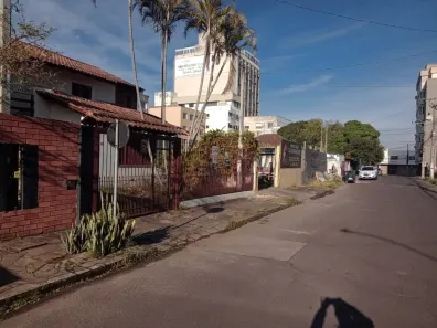 Sobrado com 3 Quartos à venda, 300m² no Vila Márcia, Cachoeirinha