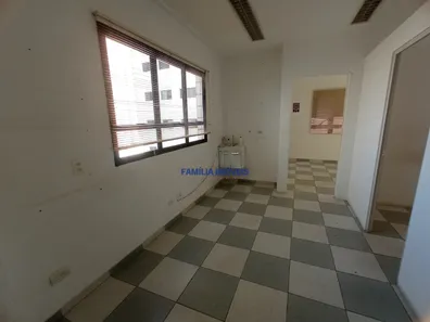 Sala Comercial para alugar, 44m² no Gonzaga, Santos