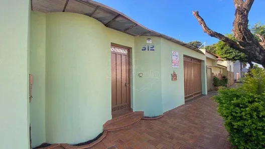Casa com 3 Quartos à venda, 214m² no Centro, Araraquara