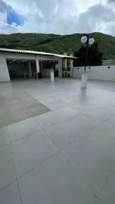 Galpão/Depósito/Armazém para alugar, 200m² no Joana D'Arc, Nova Iguaçu