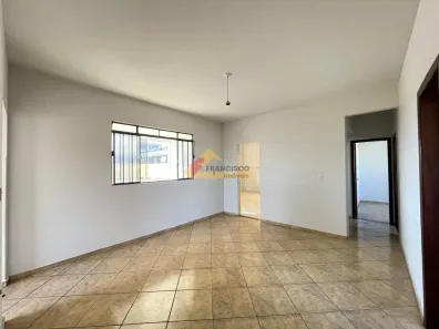 Apartamento com 4 Quartos para alugar, 140m² no Niterói, Divinópolis
