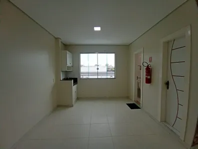Apartamento com 3 Quartos para alugar, 1000m² no Chapada, Manaus