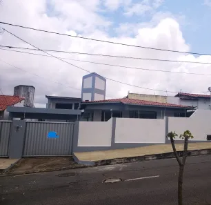 Sobrado com 5 Quartos à venda, 475m² no Capim Macio, Natal