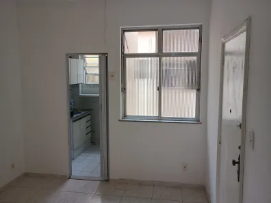 Kitnet com 1 Quarto para alugar, 25m² no Flamengo, Rio de Janeiro