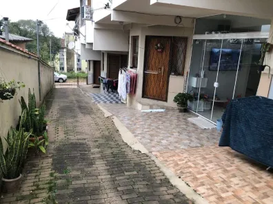 Sobrado com 3 Quartos à venda, 81m² no Centro, Viamão