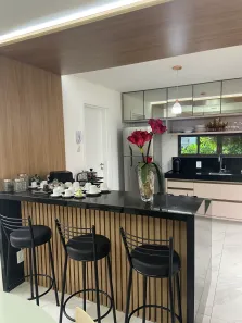 Sobrado com 3 Quartos para alugar, 125m² no Ponta Negra, Natal