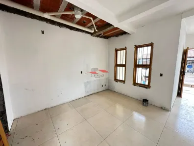Sobrado com 2 Quartos à venda, 57m² no Vila Silveira Martins, Cachoeirinha