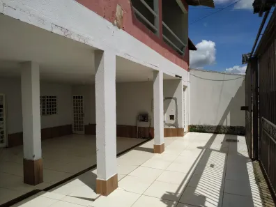Sobrado com 4 Quartos à venda, 80m² no Setor Central, Brasília