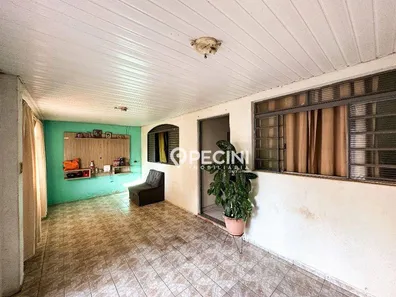 Casa com 2 Quartos à venda, 95m² no Jardim Guanabara II, Rio Claro