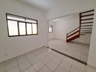 Casa com 2 Quartos à venda, 160m² no Brasil Industrial (Barreiro), Belo Horizonte